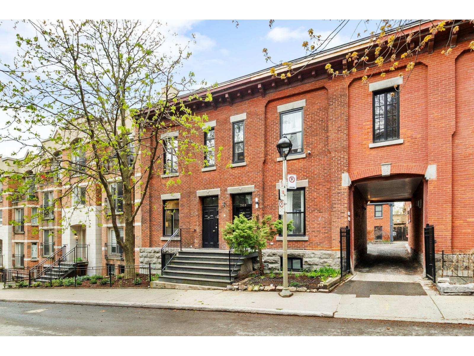760 Rue Lusignan