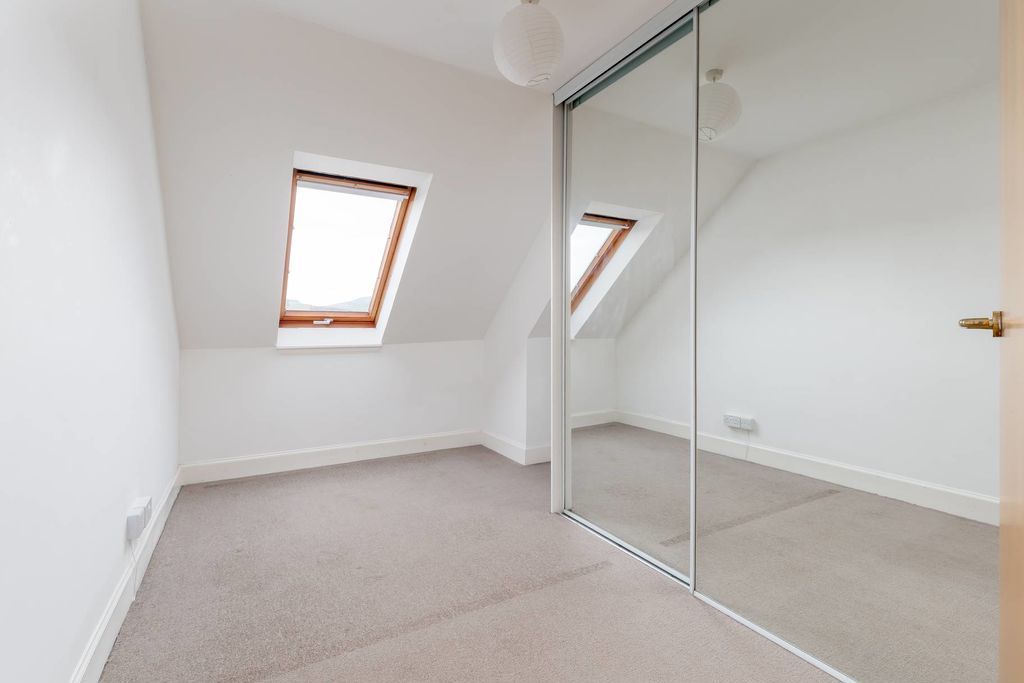Additional image 10 of 2 bed flat for sale10 Craigside, Buccleuch Street, Innerleithen EH44