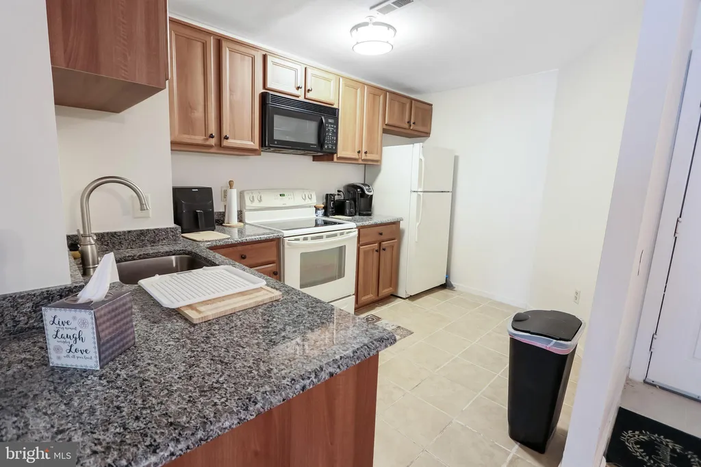 Additional image 7 of 1025 N Madison Street Unit 109, Wilmington, DE 19801