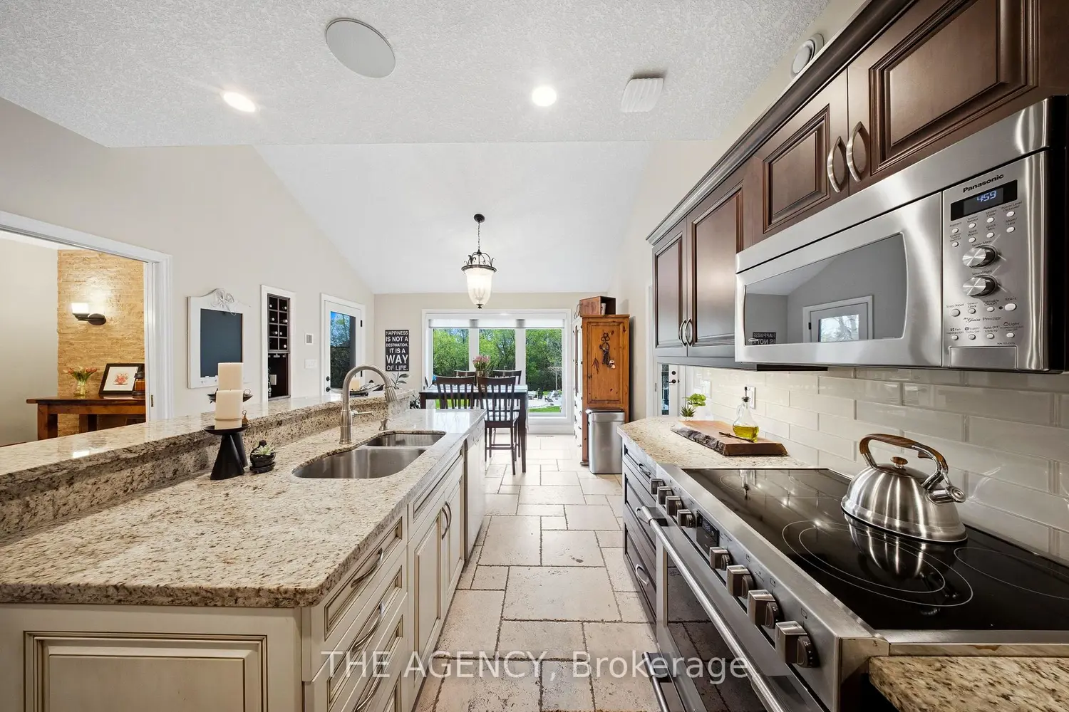 1 Mcdonald Place photo 2