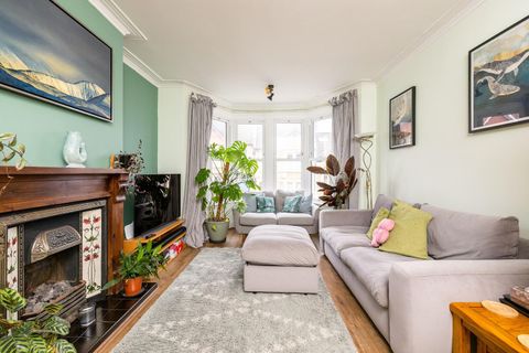 Cleeve Road, Knowle BS4