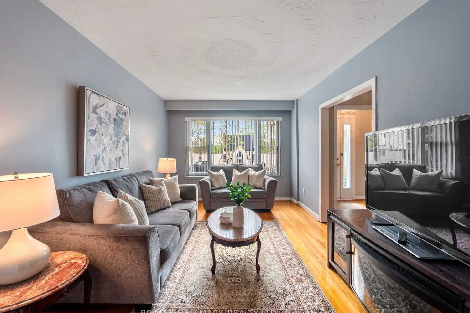453 Jones Avenue photo 3