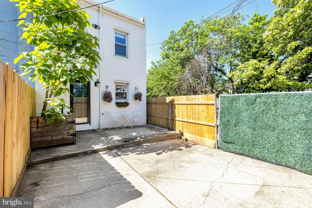 Additional image 33 of 410 Franklin Street NE, Washington, DC 20017