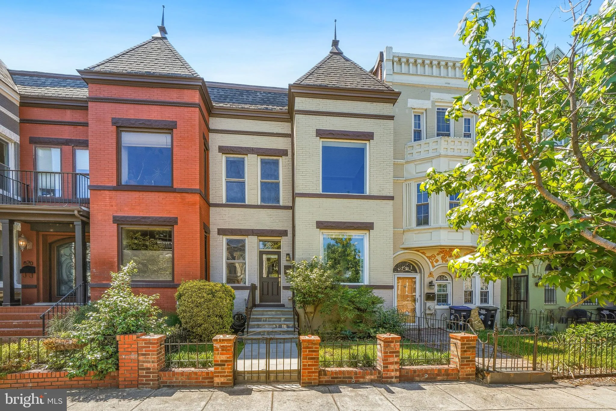 Additional image 90 of 822 11th Street NE, Washington, DC 20002
