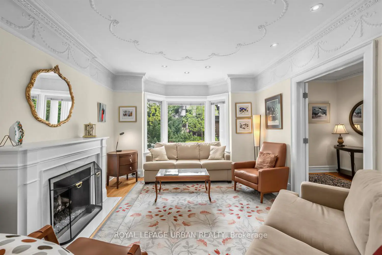 44 Austin Terrace photo 2