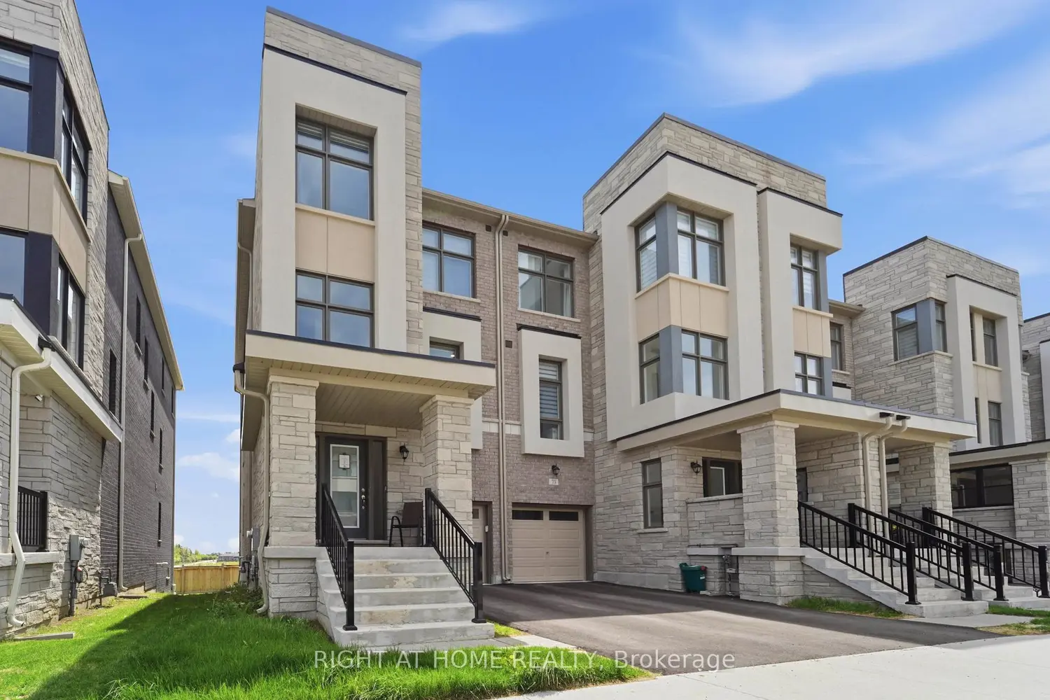 Additional image 2 of 75 Puisaya Drive