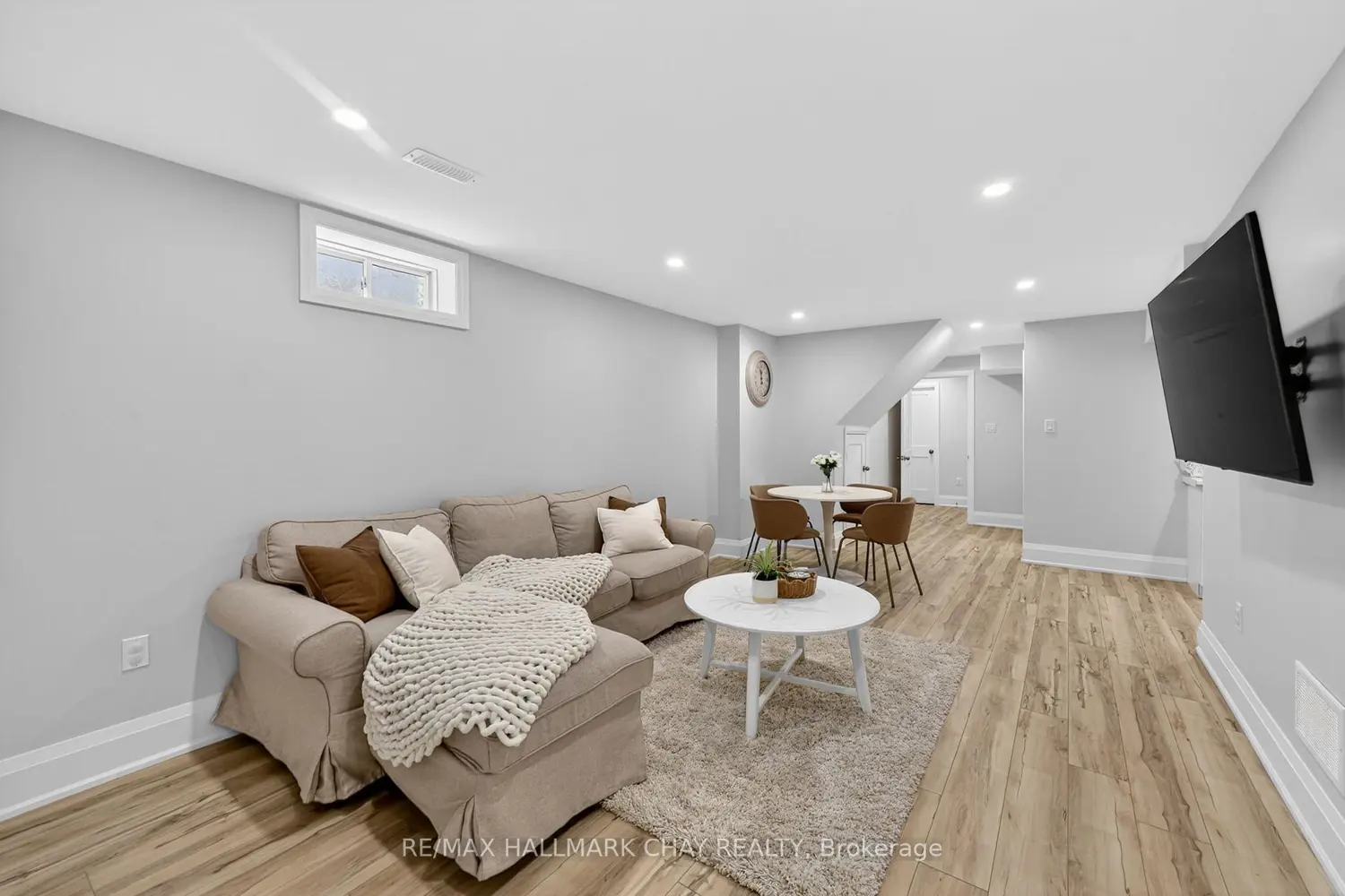 Additional image 16 of 18 Corwin Drive