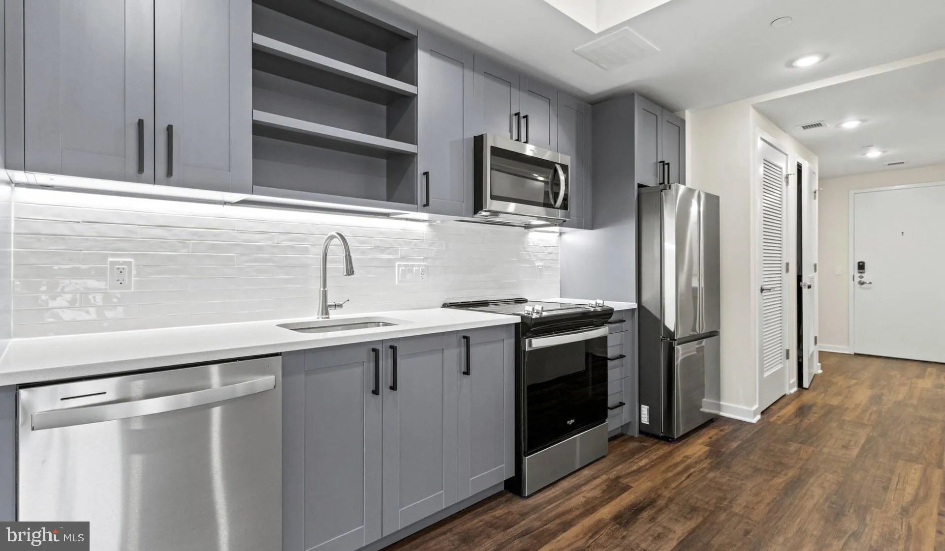 Additional image 104 of 4000 Wisconsin Avenue NW Unit 4K-366, Washington, DC 20016