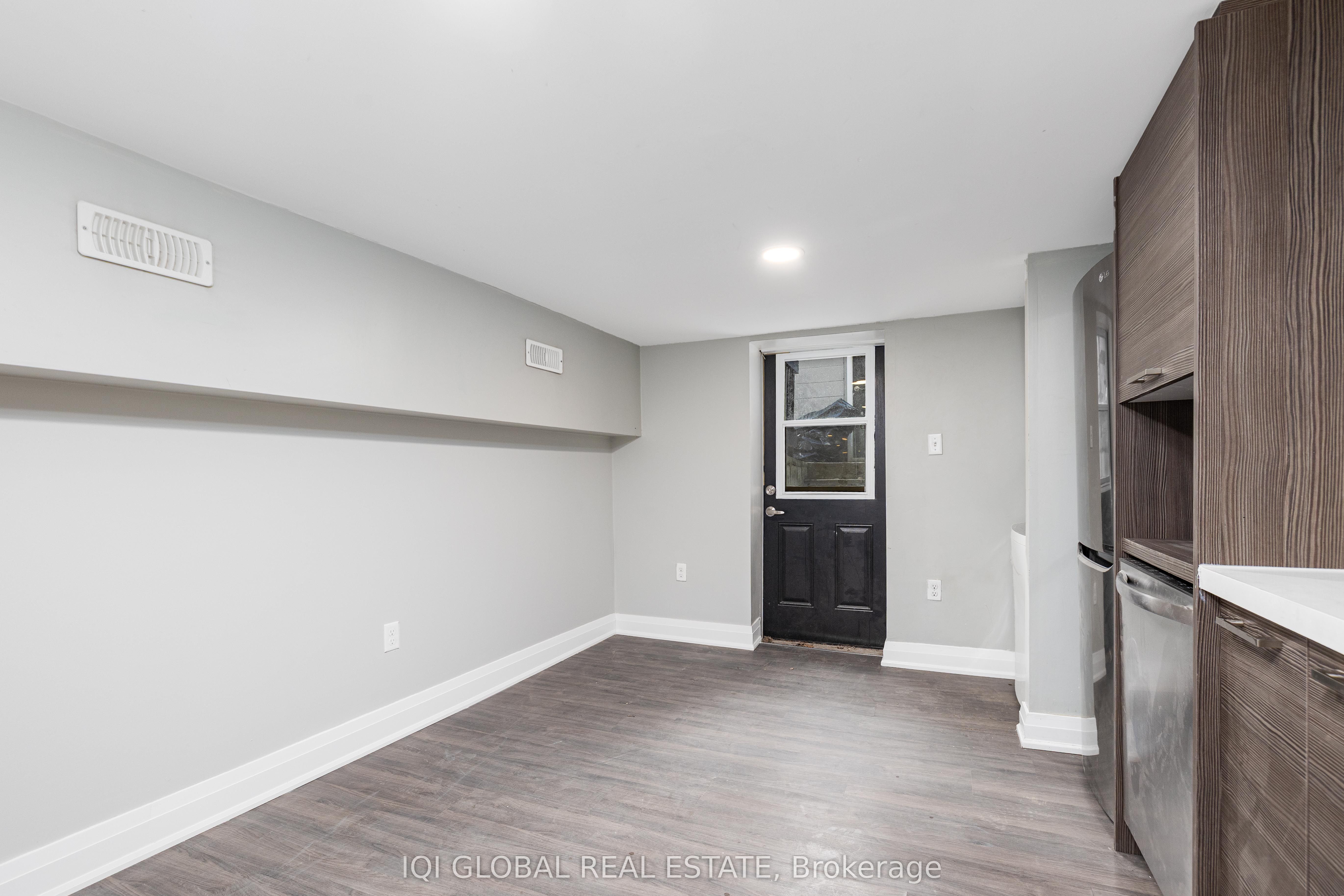 Additional image 3 of Bsmt-142 Grace Street, Toronto, ON, M6J 2S2