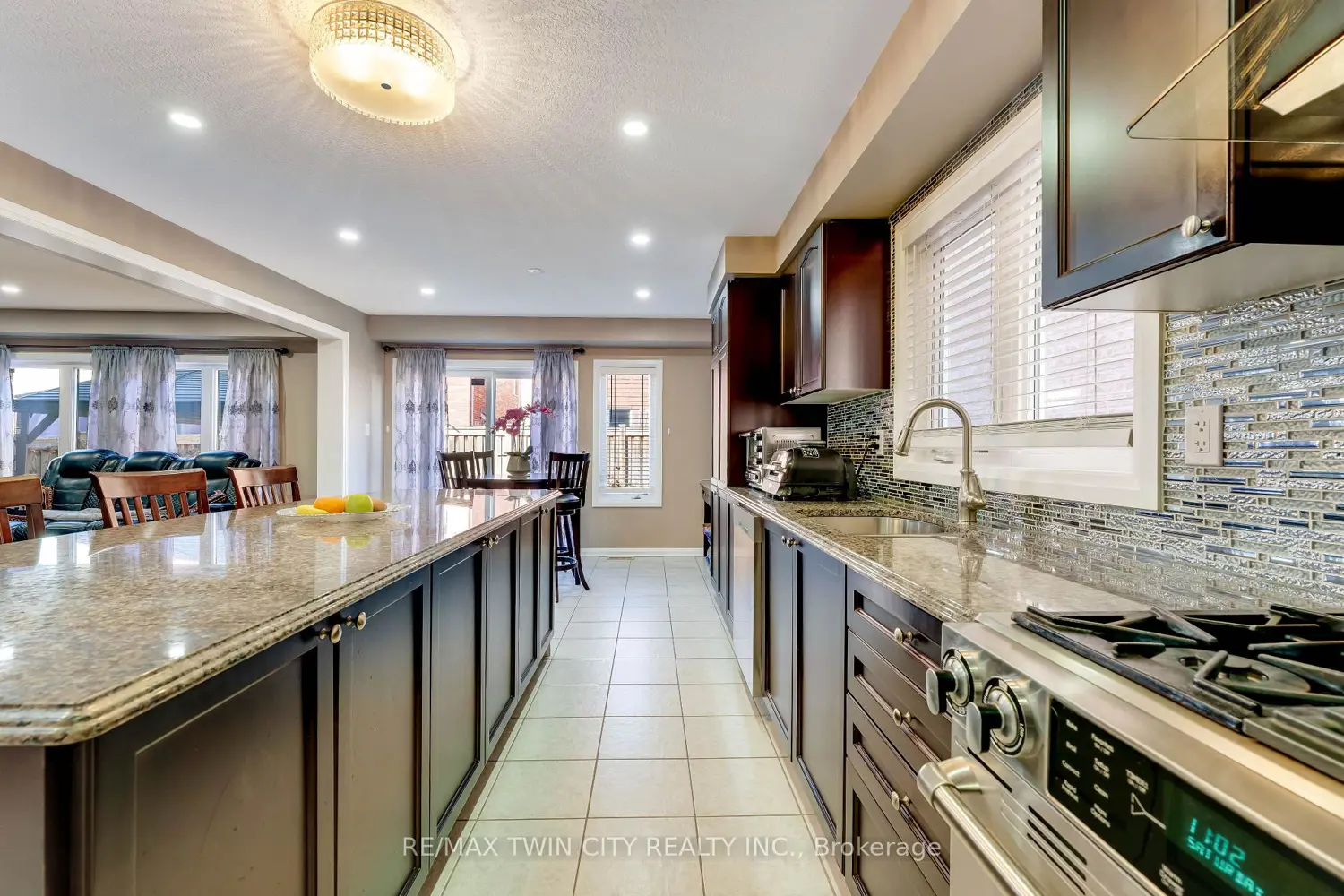 Additional image 6 of 334 Apple Hill Crescent