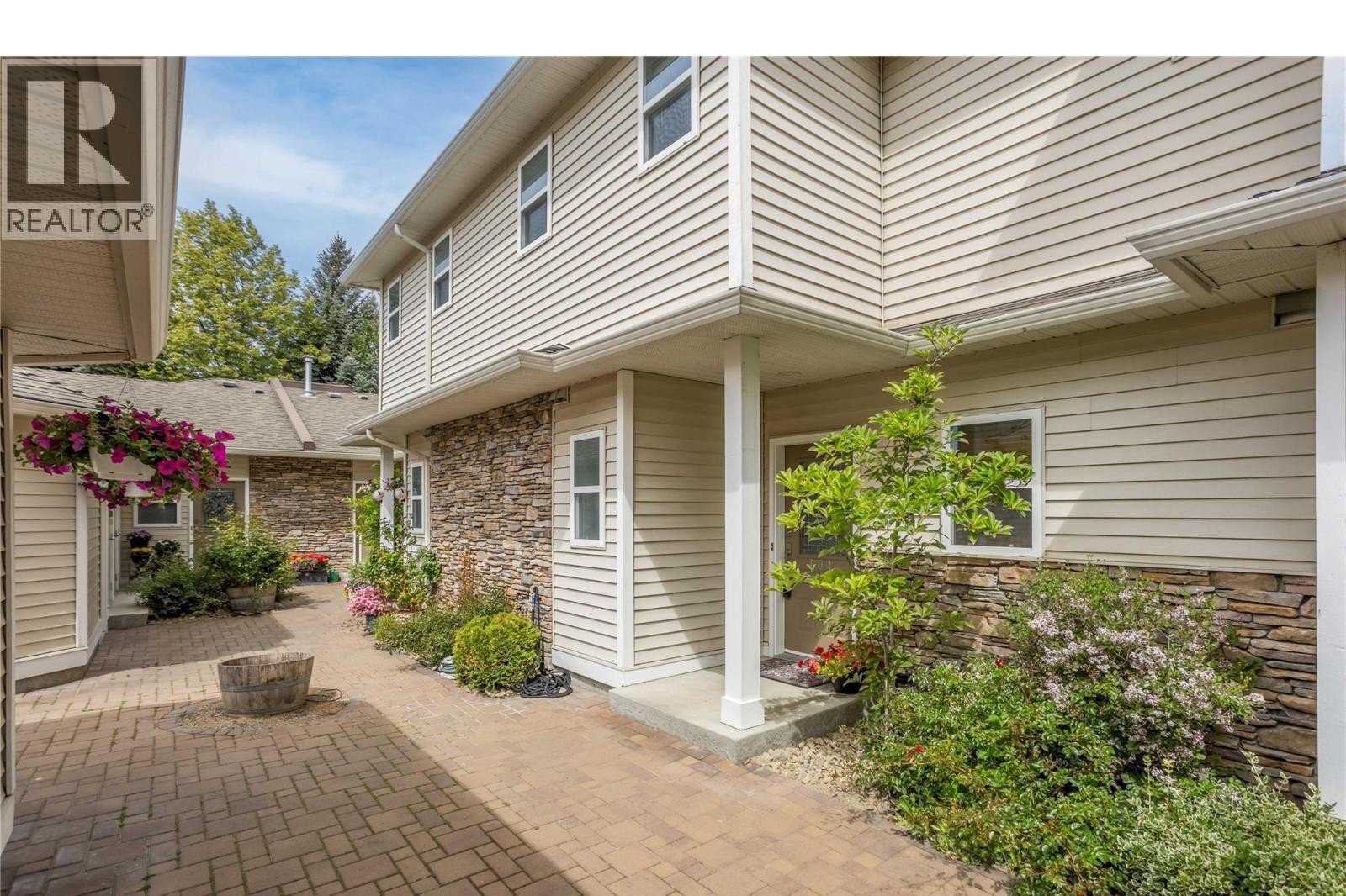 Additional image 8 of 104-4049 Lakeshore Road, Kelowna, BC, V1W1V7