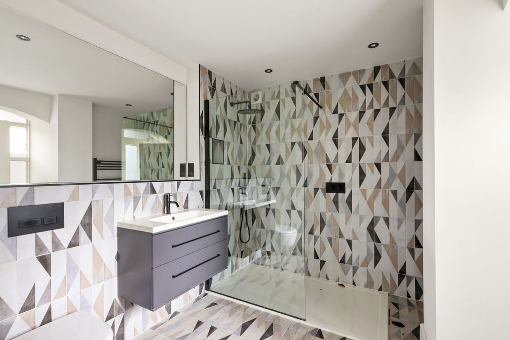 Additional image 18 of 4 bed flat for salePainswick Road, Cheltenham GL50