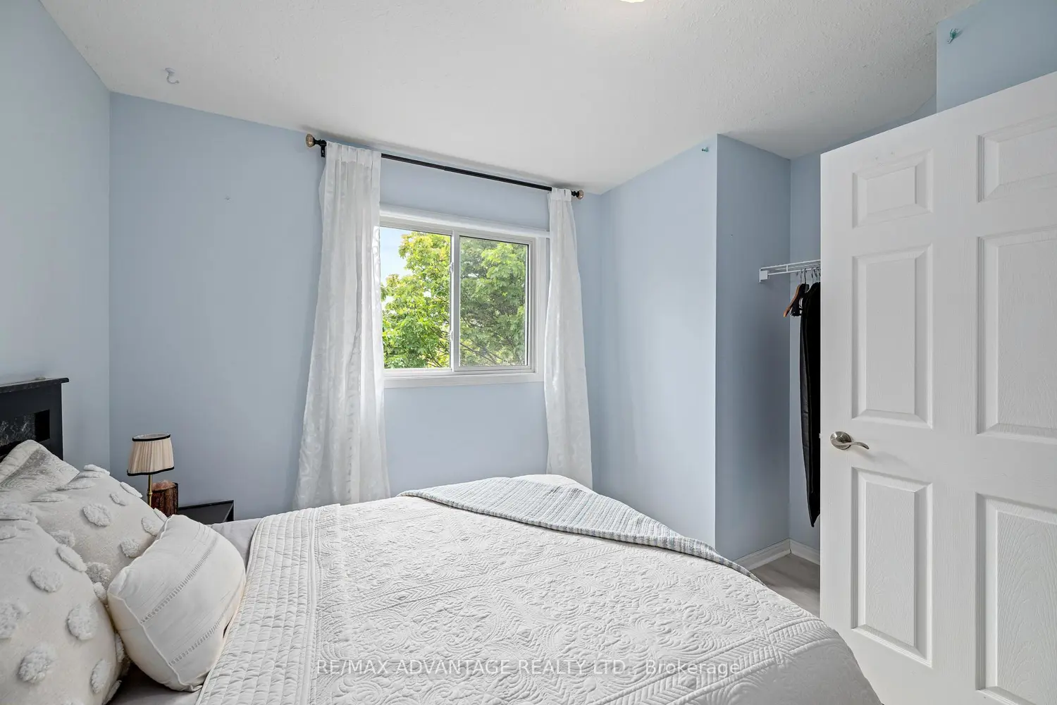 Additional image 11 of 750 Osgoode Drive 25