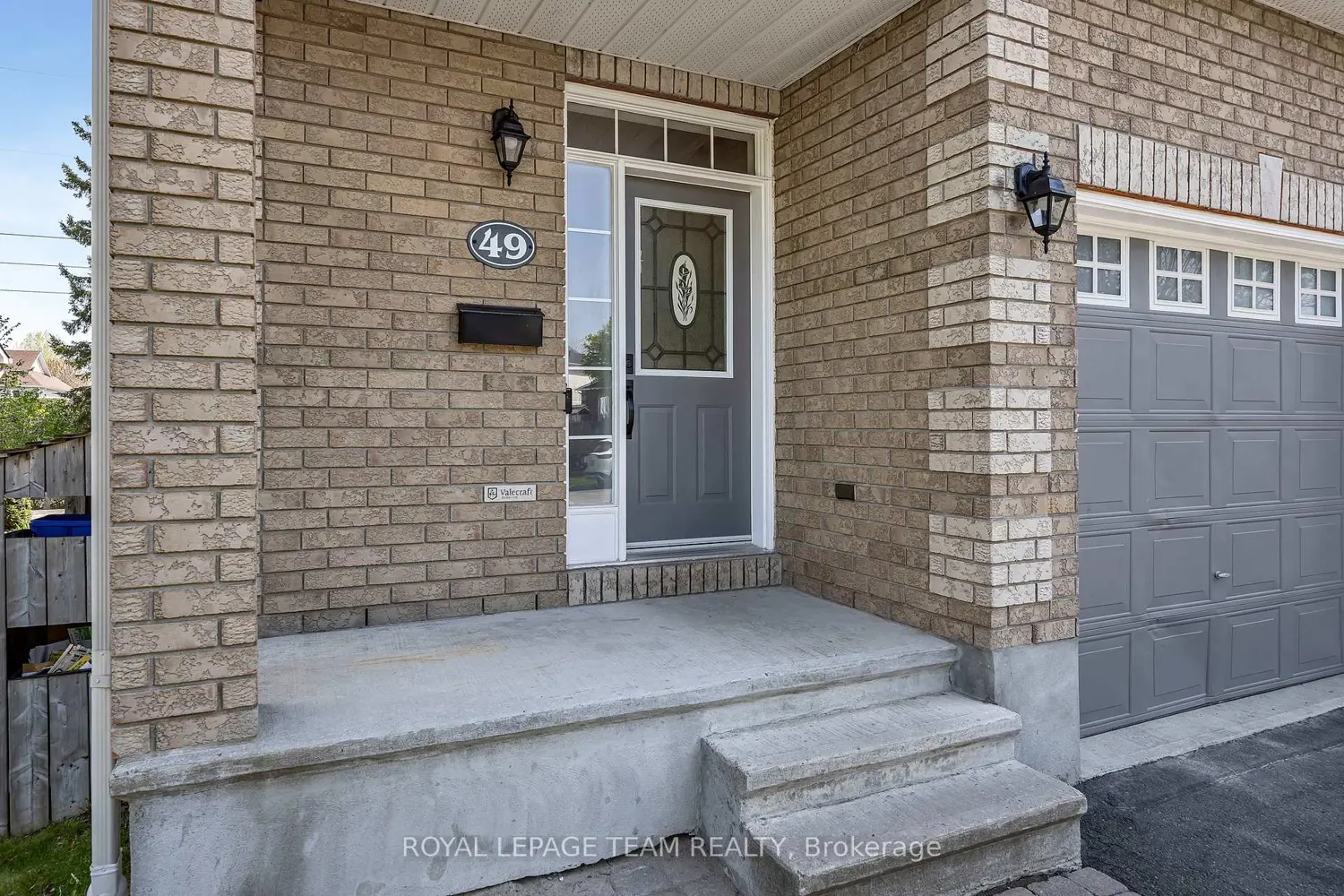 49 Chantilly Gate photo 4