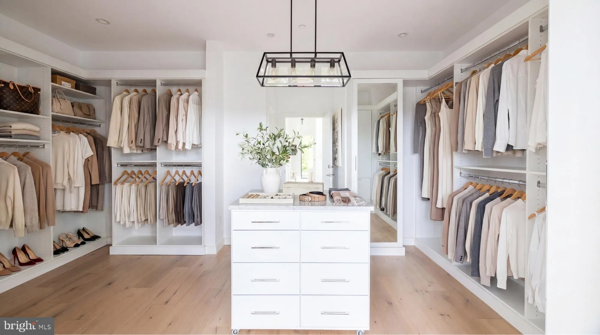 Additional image 73 of 1522 Foxhall Road NW, Washington, DC 20007