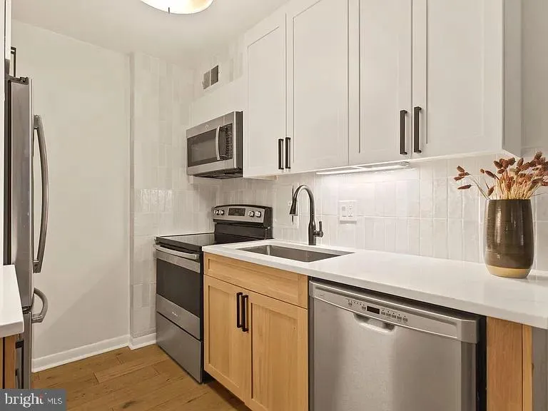 Additional image 18 of 1718 P Street NW Unit T3, Washington, DC 20036