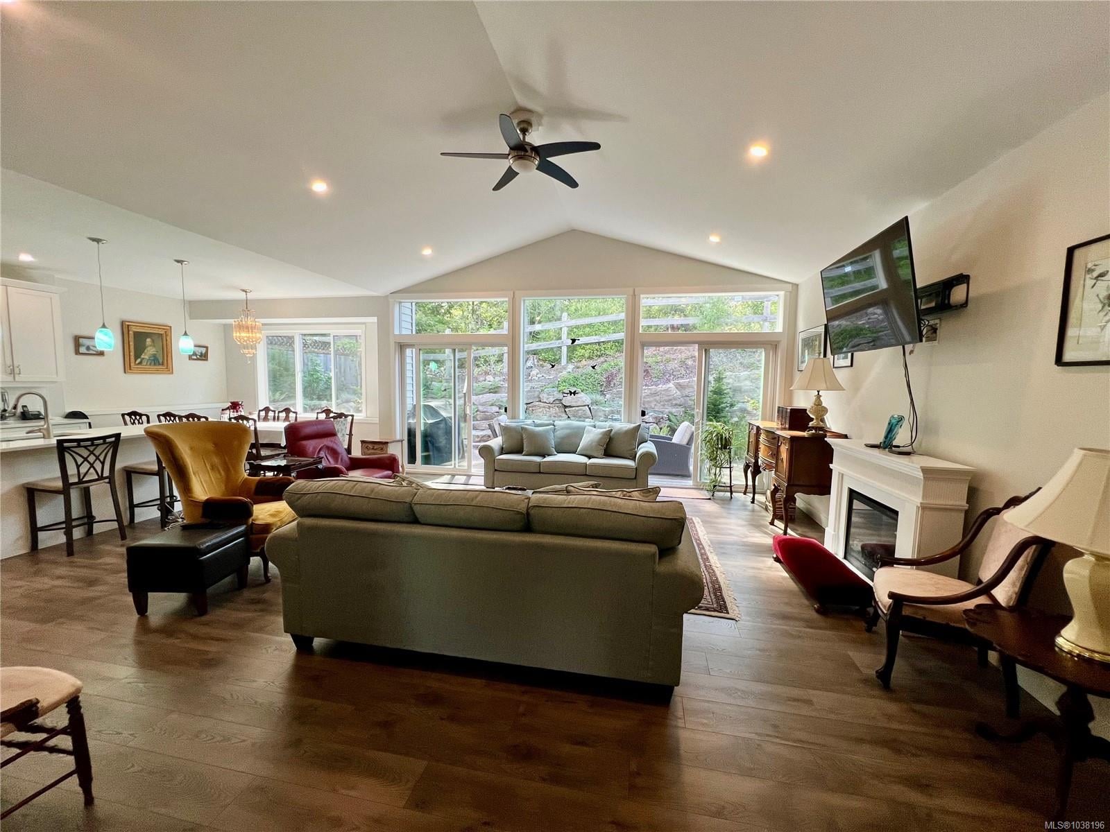 Additional image 4 of 1613 Roberta Road S, Nanaimo, BC, V9X 0B6