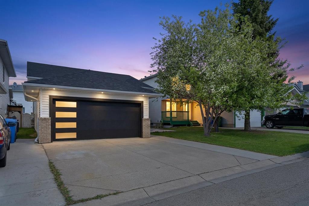 Additional image 3 of 215 Del Ray Road NE, Calgary, AB, T1Y 6V9