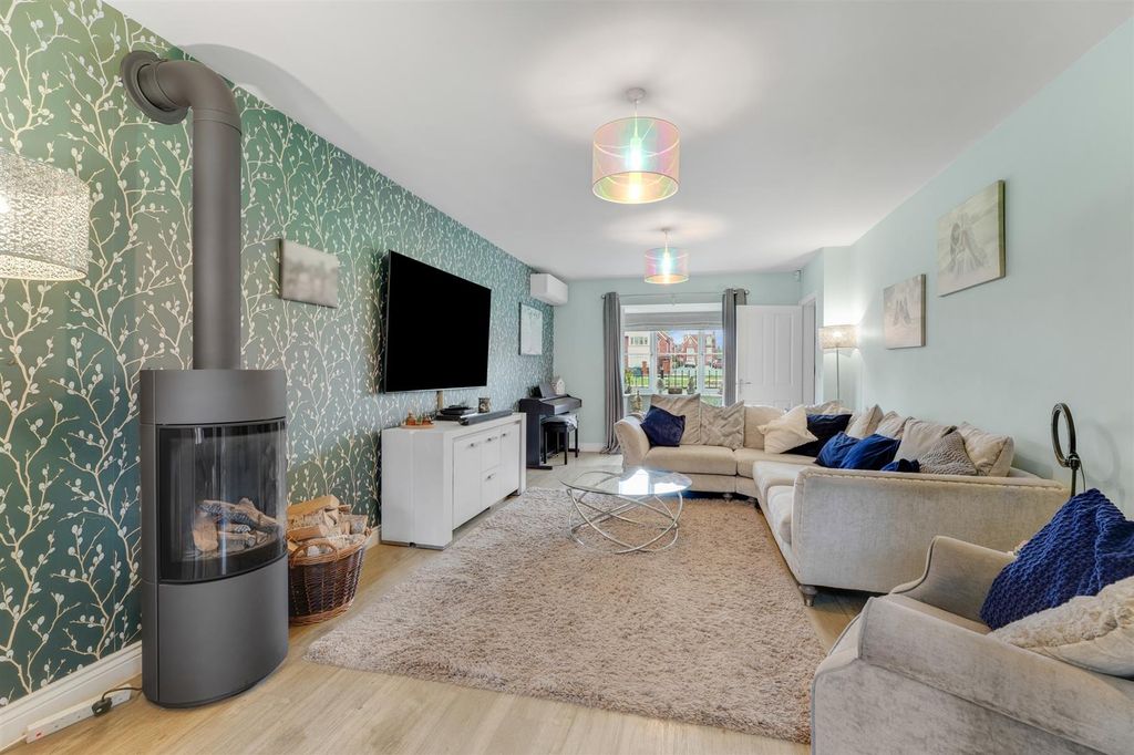 Additional image 5 of 4 bed detached house for saleSam Harrison Way, Northampton NN5