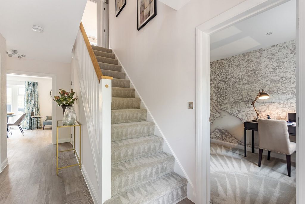 4 bed detached house for salePlot 3 The Windsor, Hale Road Benson OX10 photo 3