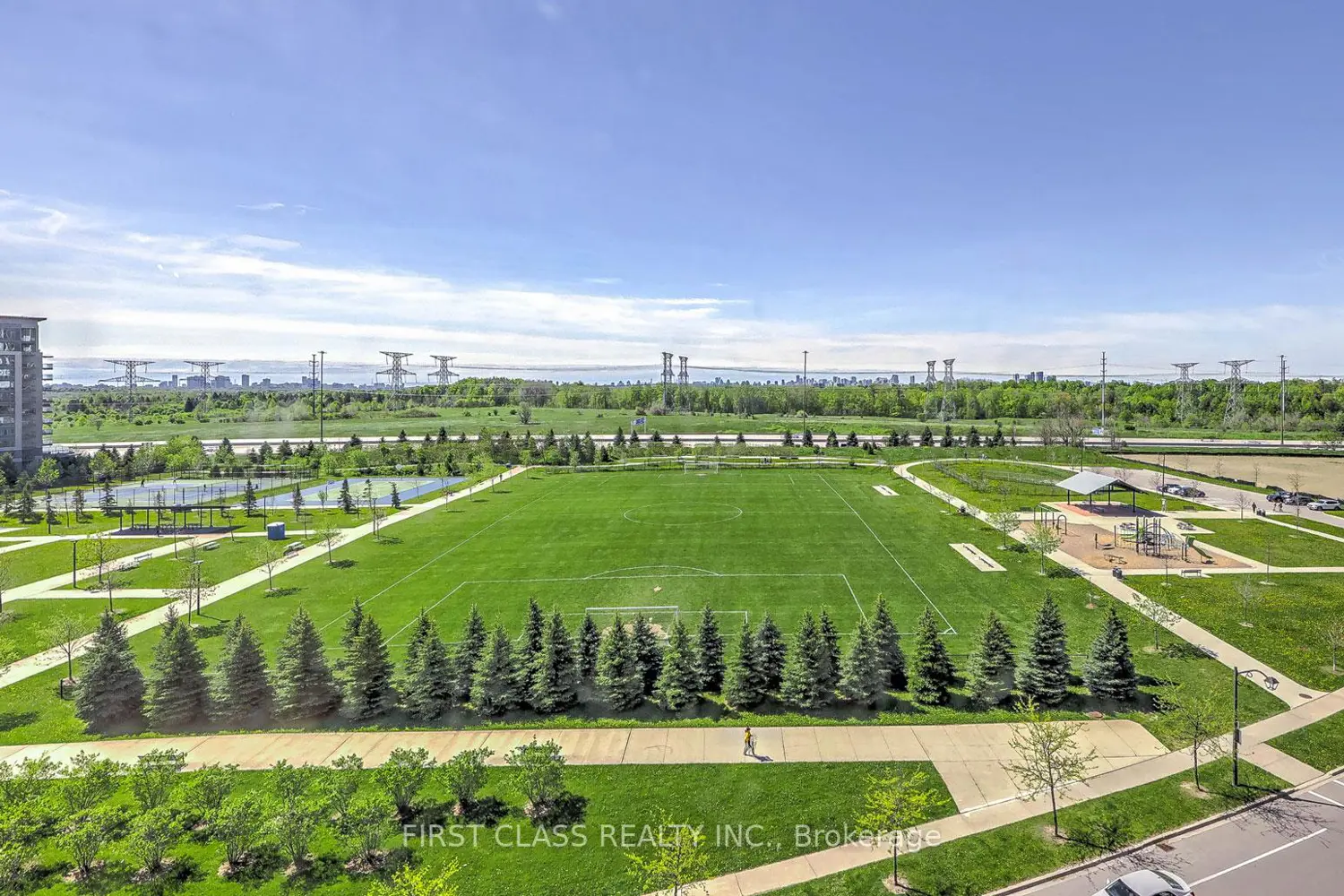 Additional image 15 of 37 Galleria Parkway 916