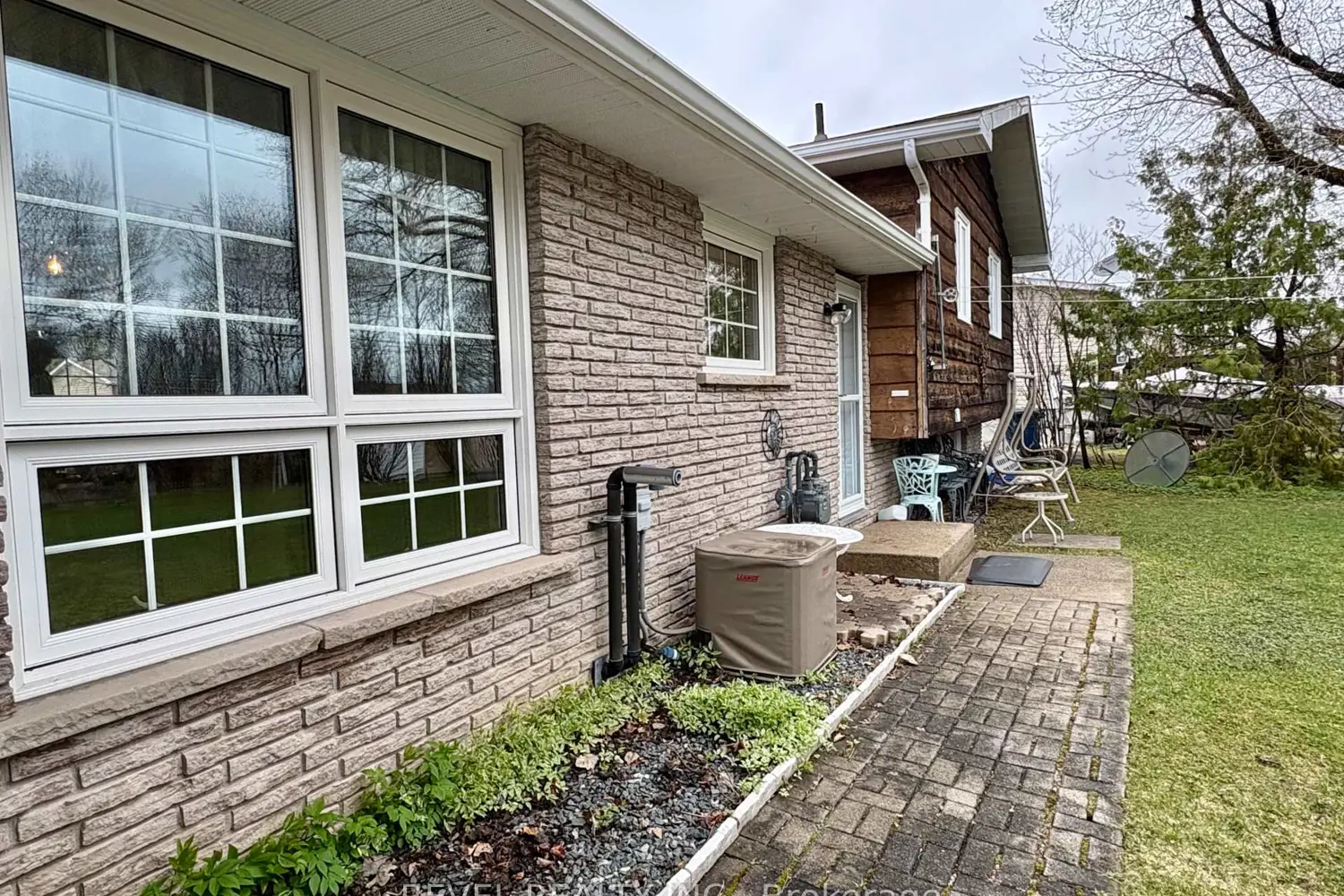 Additional image 3 of 452 Eleventh Avenue