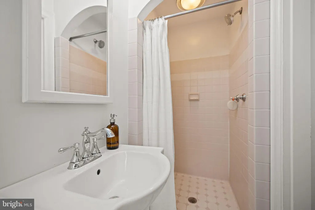 Additional image 22 of 3701 Jocelyn Street NW, Washington, DC 20015