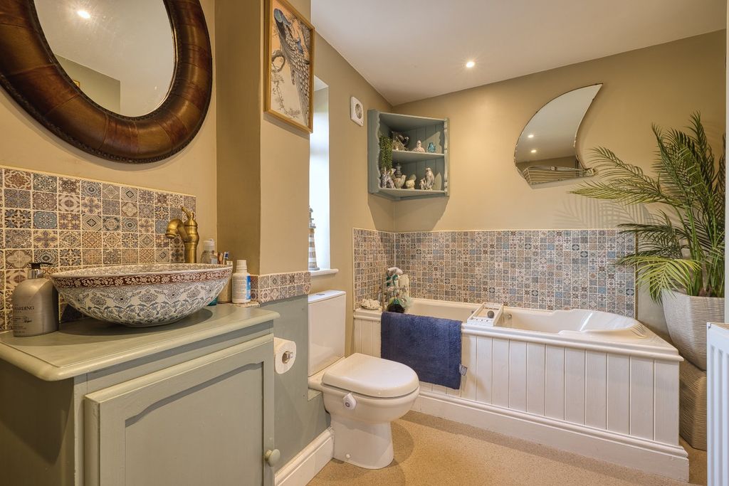 Additional image 13 of 3 bed semi-detached house for saleMonkton Street, Monkton, Ramsgate, Kent CT12