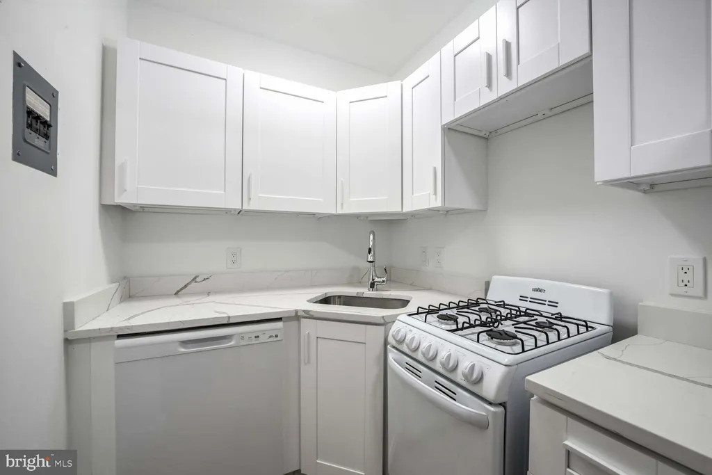 Additional image 15 of 1727 Massachusetts Avenue NW Unit 108, Washington, DC 20036