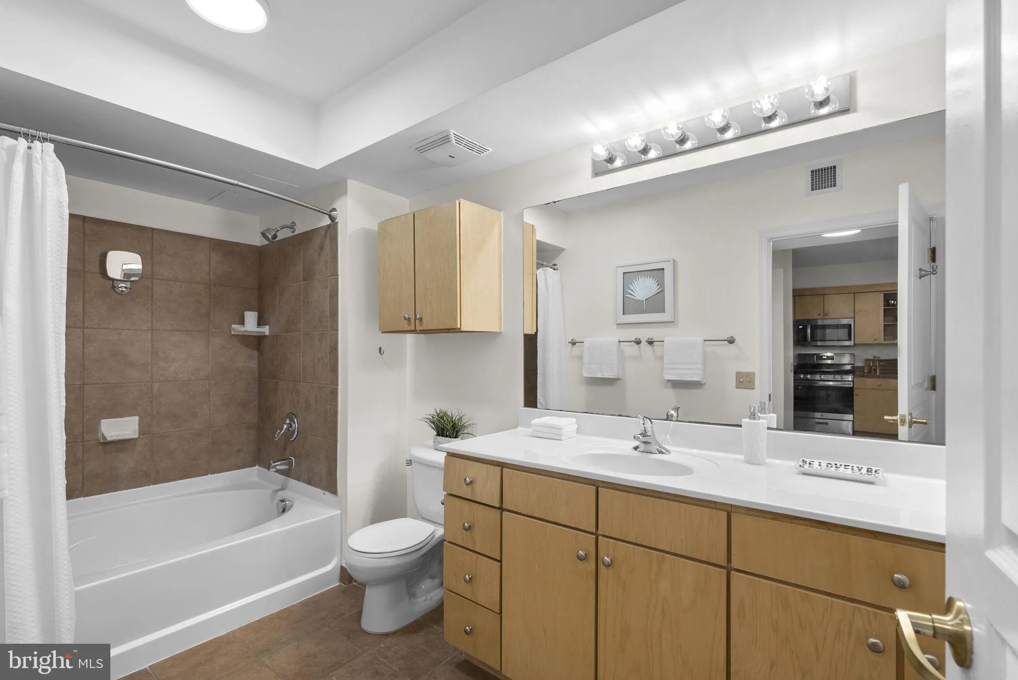 Additional image 51 of 631 D Street NW Unit 1129, Washington, DC 20004