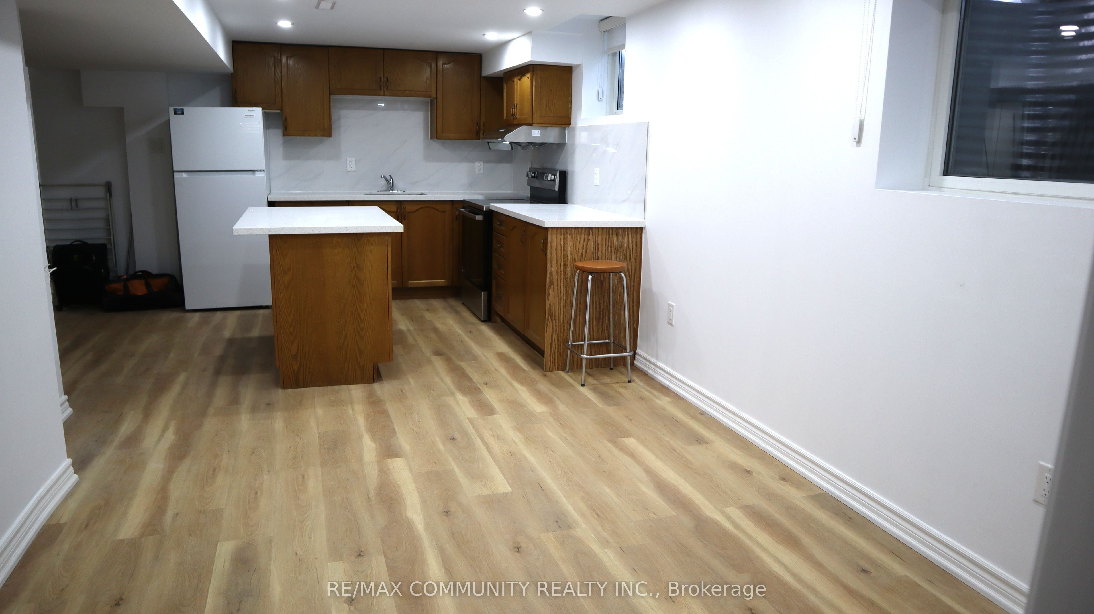 Additional image 6 of Basement-3254 Cambourne Crescent, Mississauga, ON, L5N 5G4