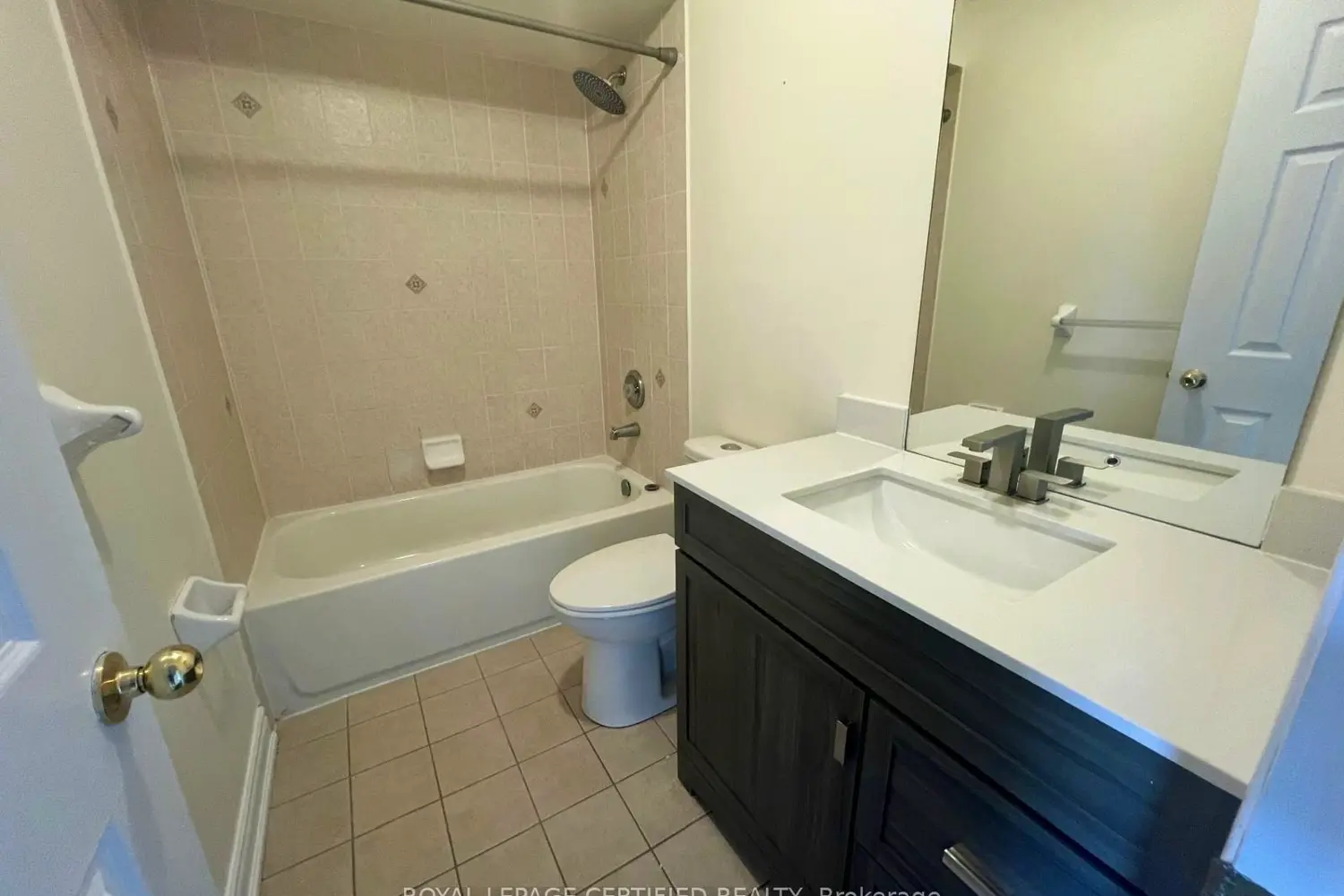 Additional image 13 of 426 Orange Walk Crescent