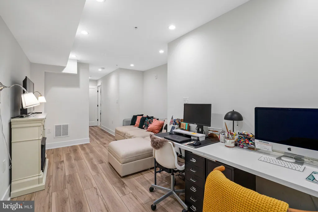 Additional image 14 of 1110 6th Street NW Unit 1, Washington, DC 20001