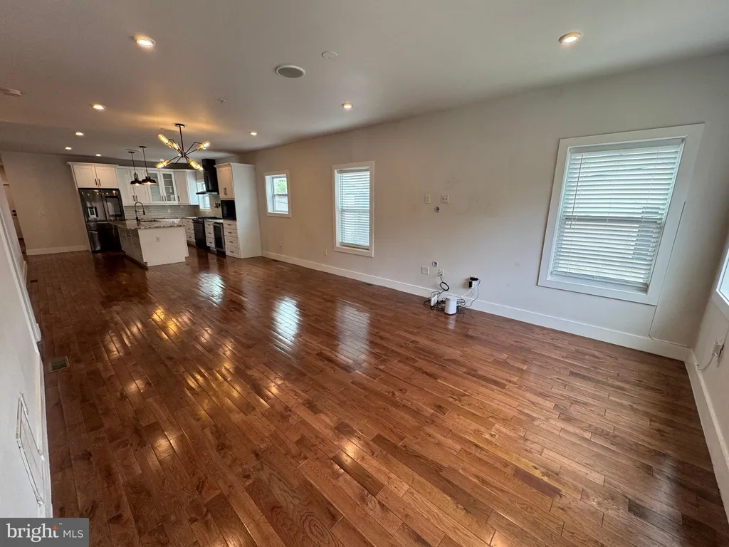 Additional image 8 of 930 Madison Street NW Unit 1, Washington, DC 20011