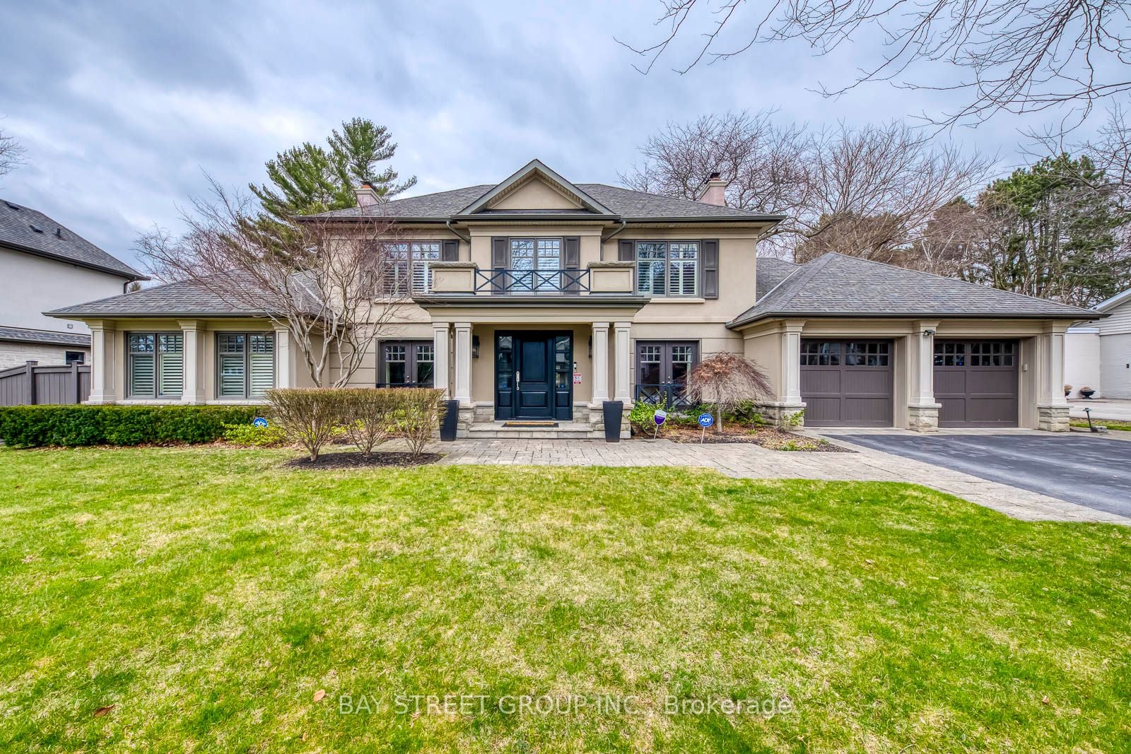 1267 Donlea Crescent, Oakville, ON, L6J 1V8