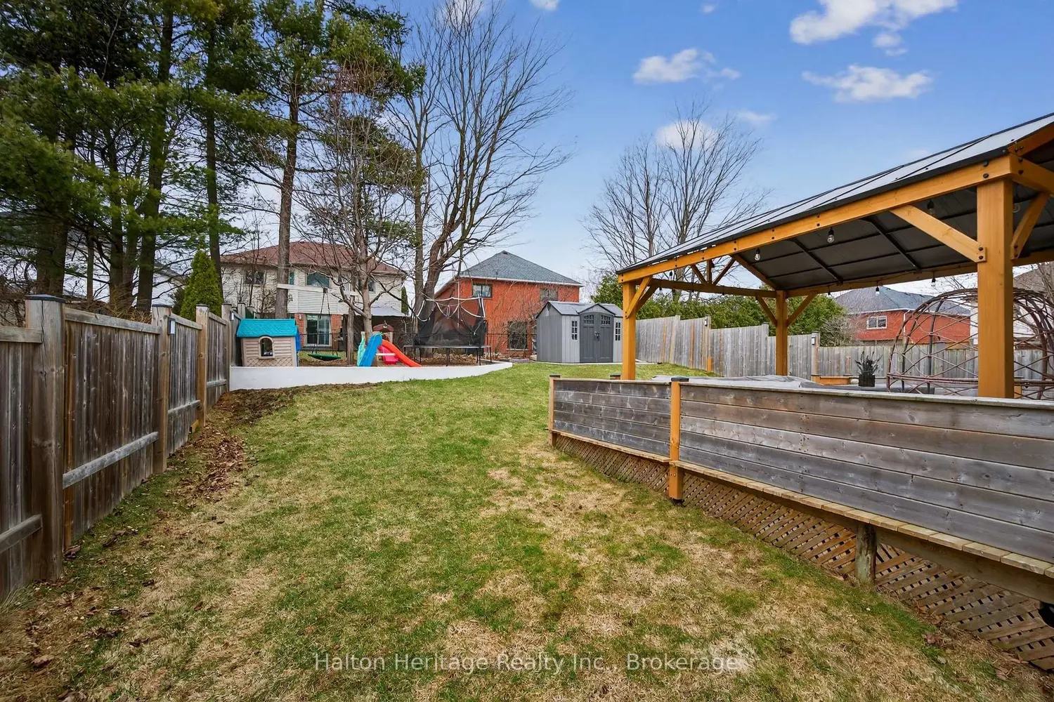 Additional image 17 of 122 Hollybush Drive