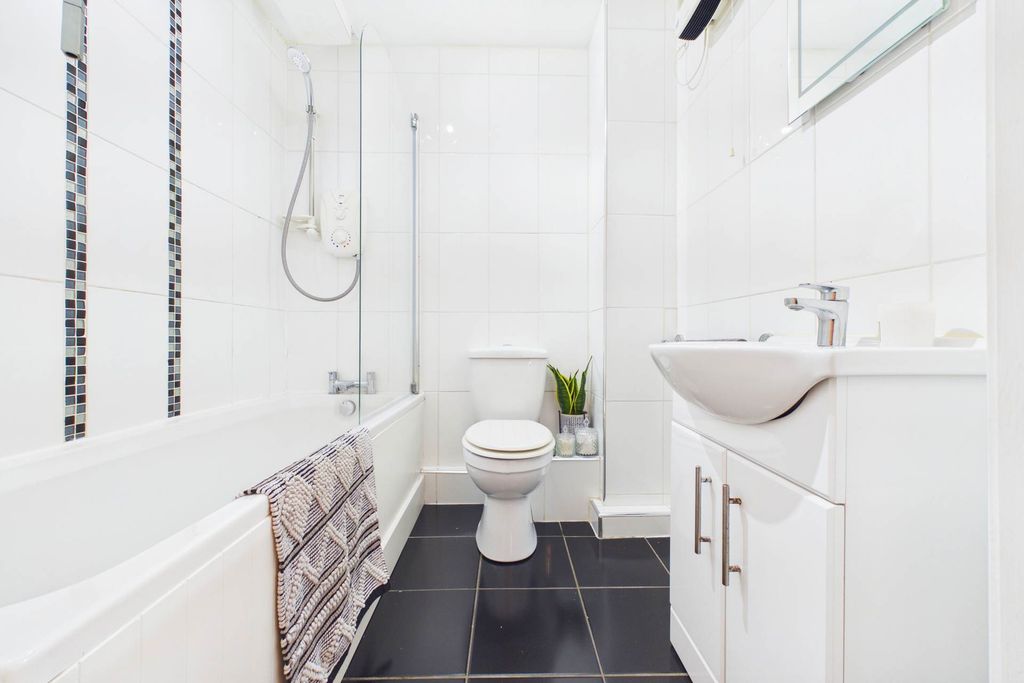 Additional image 15 of 2 bed flat for saleTaylor Avenue, Motherwell ML1