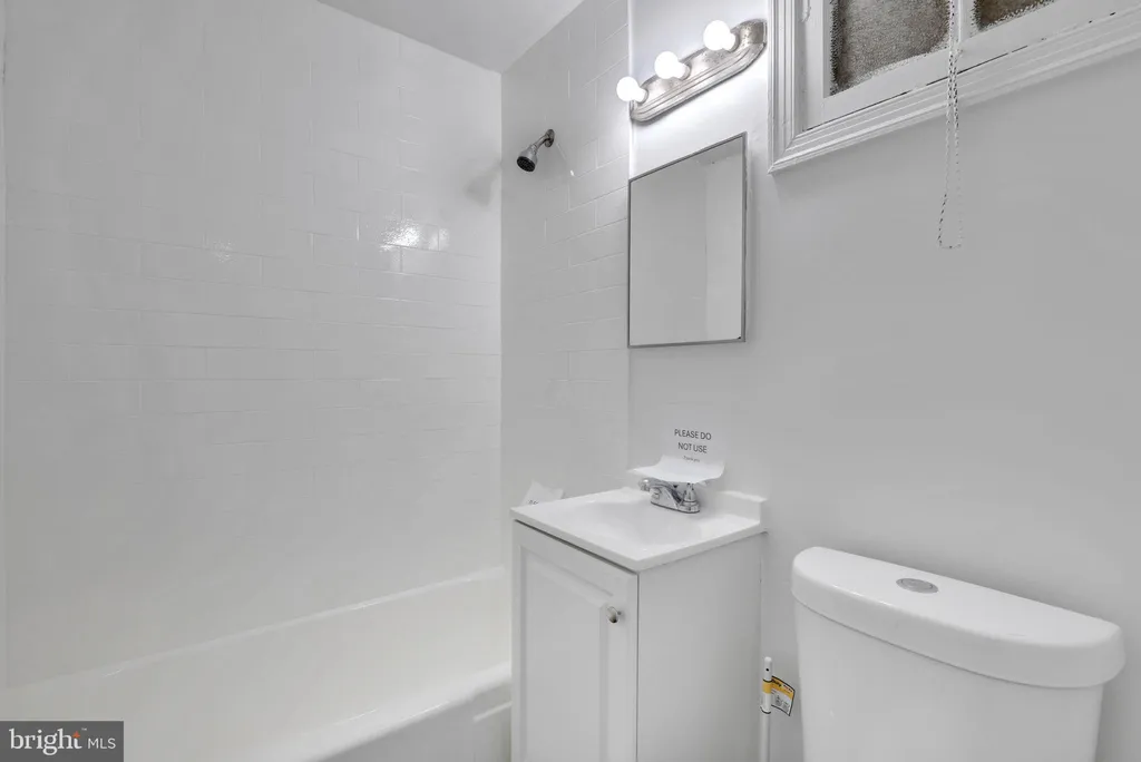 Additional image 18 of 424 19th Street NE, Washington, DC 20002