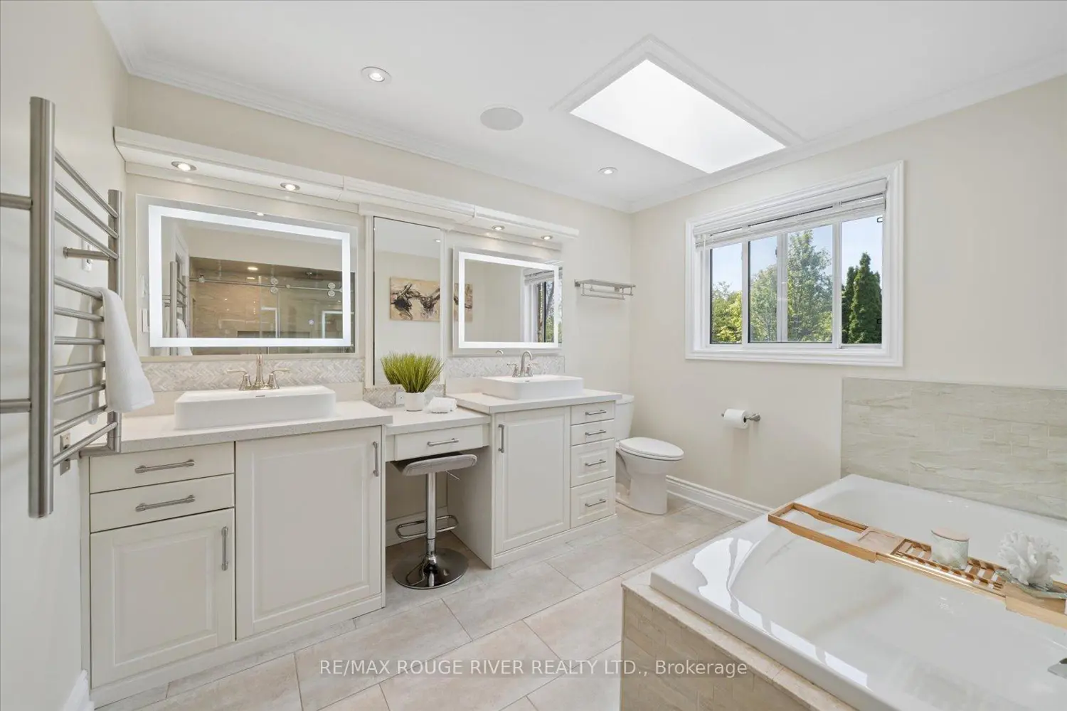 Additional image 10 of 34 Glen Hill Drive