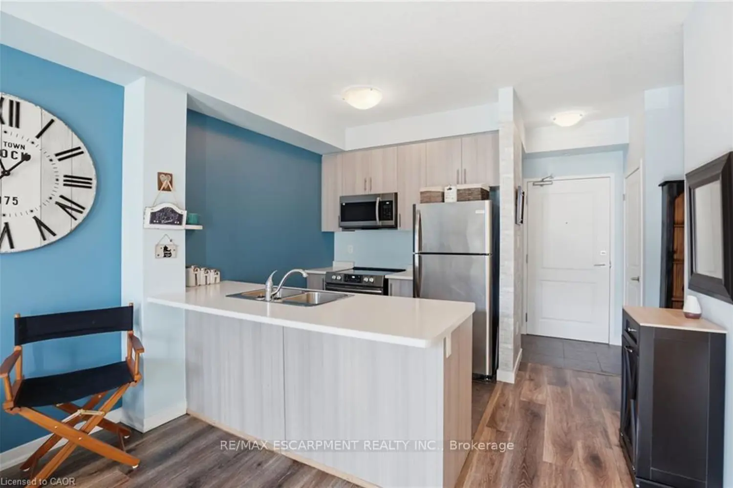Additional image 9 of 125 Shoreview Place 102