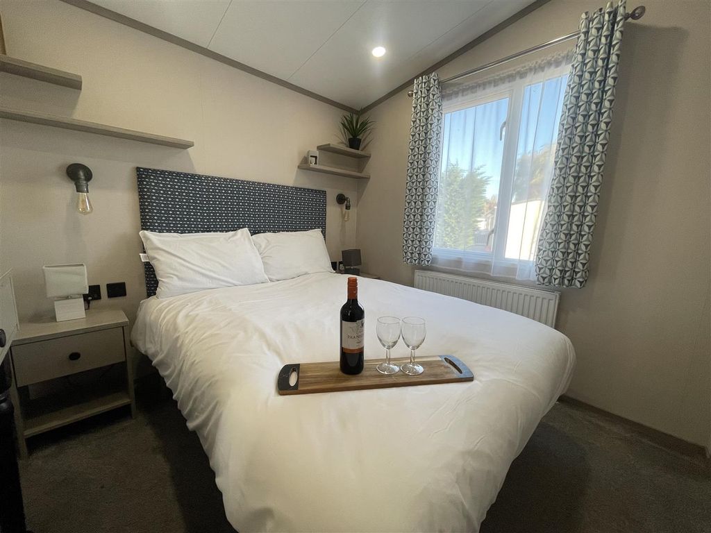 Additional image 2 of 3 bed mobile/park home for saleMonkton Street, Monkton, Ramsgate CT12
