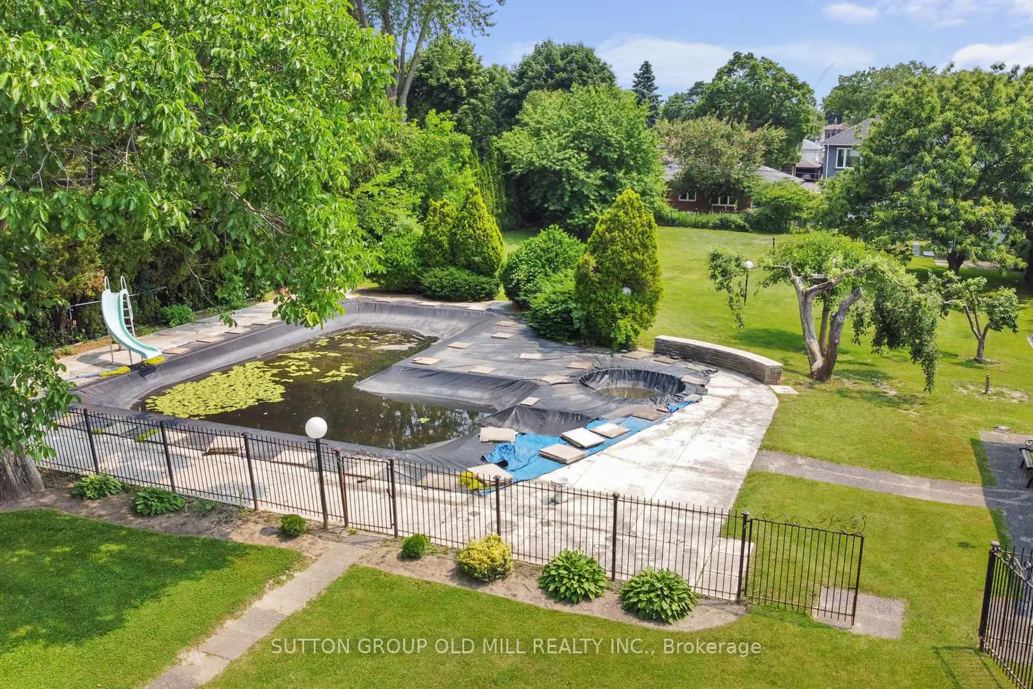 9 Westmount Park Road photo 3