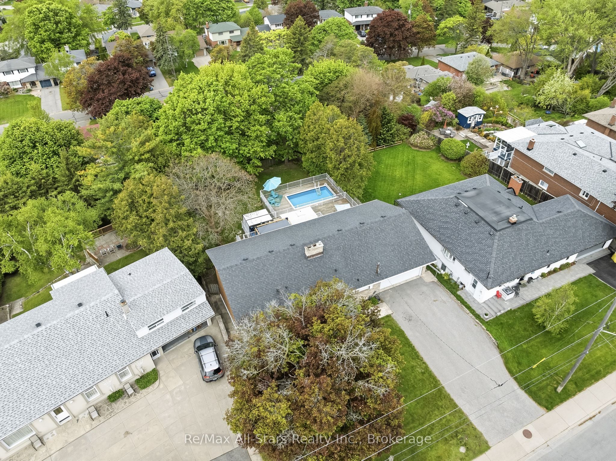 Additional image 2 of 54 Grandview Street S, Oshawa, ON, L1H 7C4