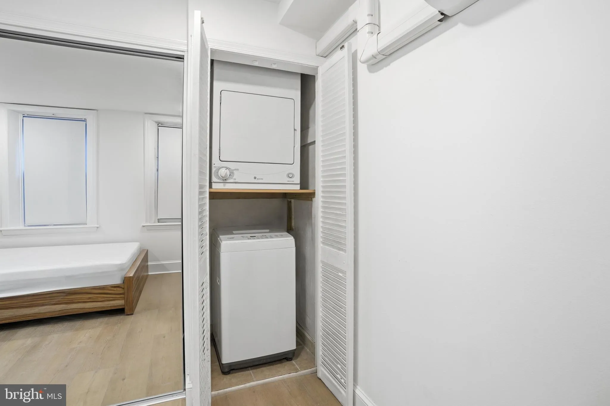 Additional image 87 of 313 C Street SE, Washington, DC 20003