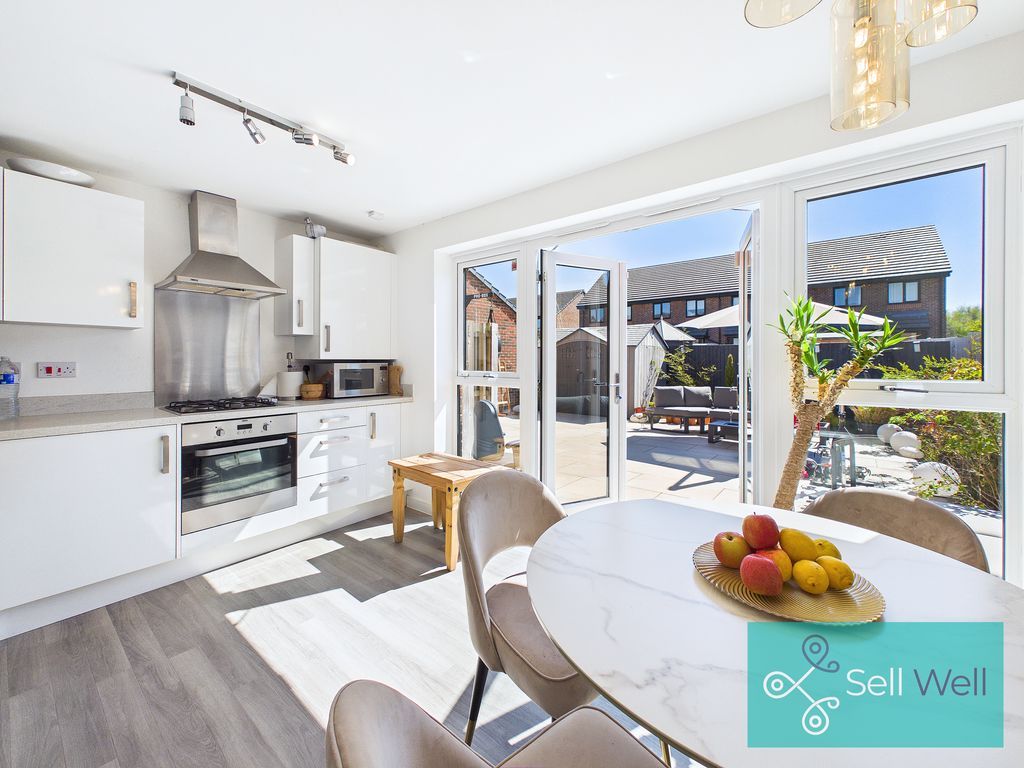 Additional image 2 of 3 bed semi-detached house for saleLaughton Avenue, Worsley, Manchester M28