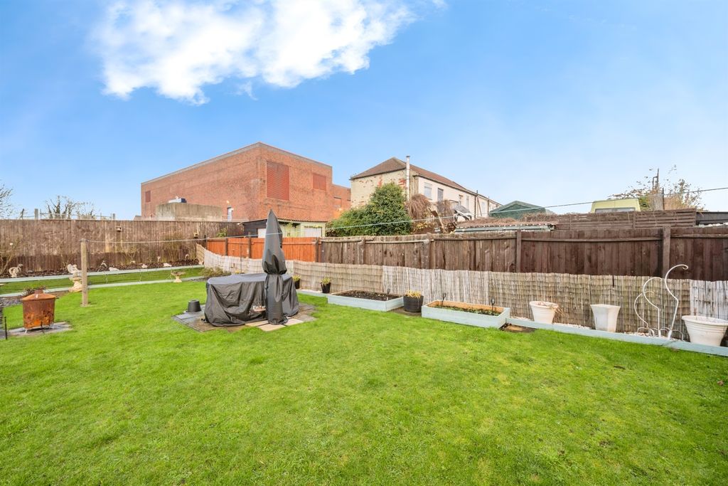 Additional image 9 of 2 bed flat for saleMariners Arms Flats, Keadby, Scunthorpe DN17