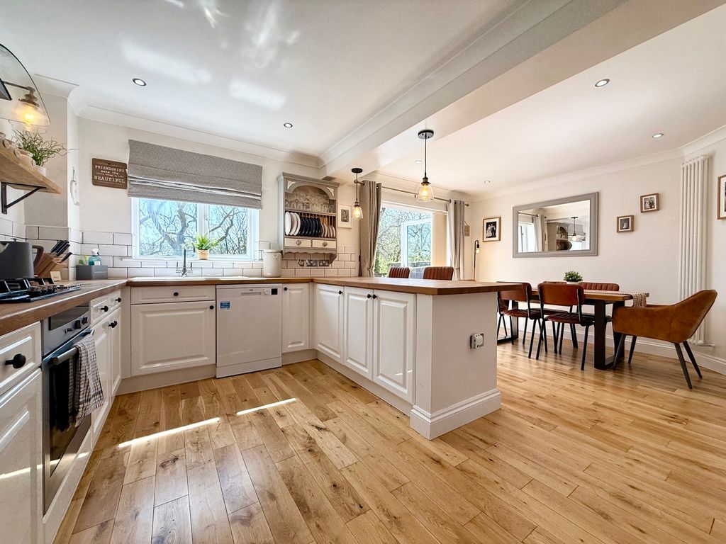 Additional image 5 of 4 bed detached house for saleSwallow Dale, Saundersfoot, Pembrokeshire SA69