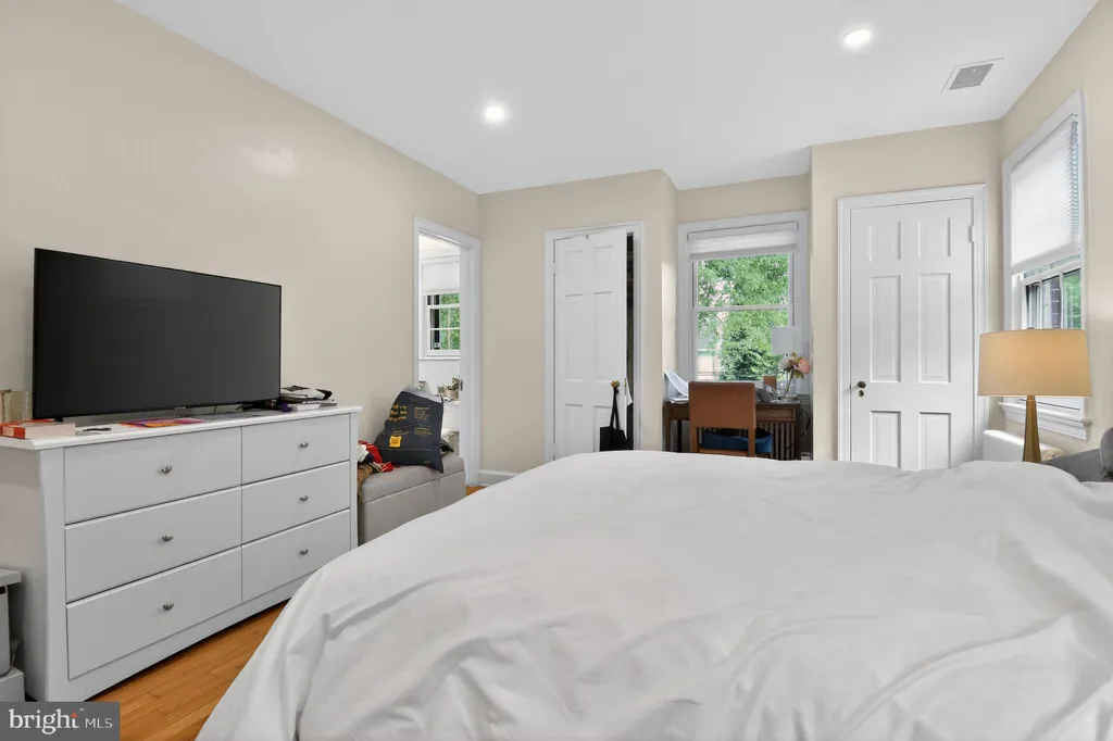 Additional image 26 of 4825 Butterworth Place NW, Washington, DC 20016