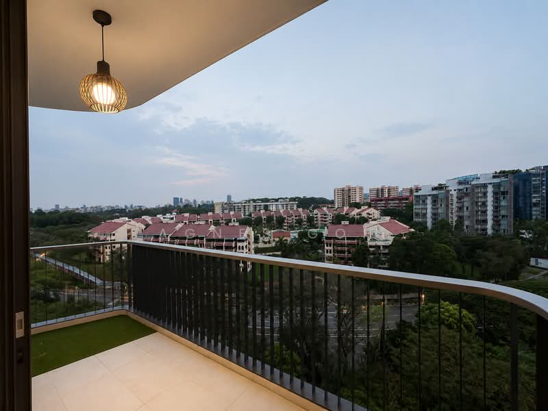 9 Leedon Heights photo 2