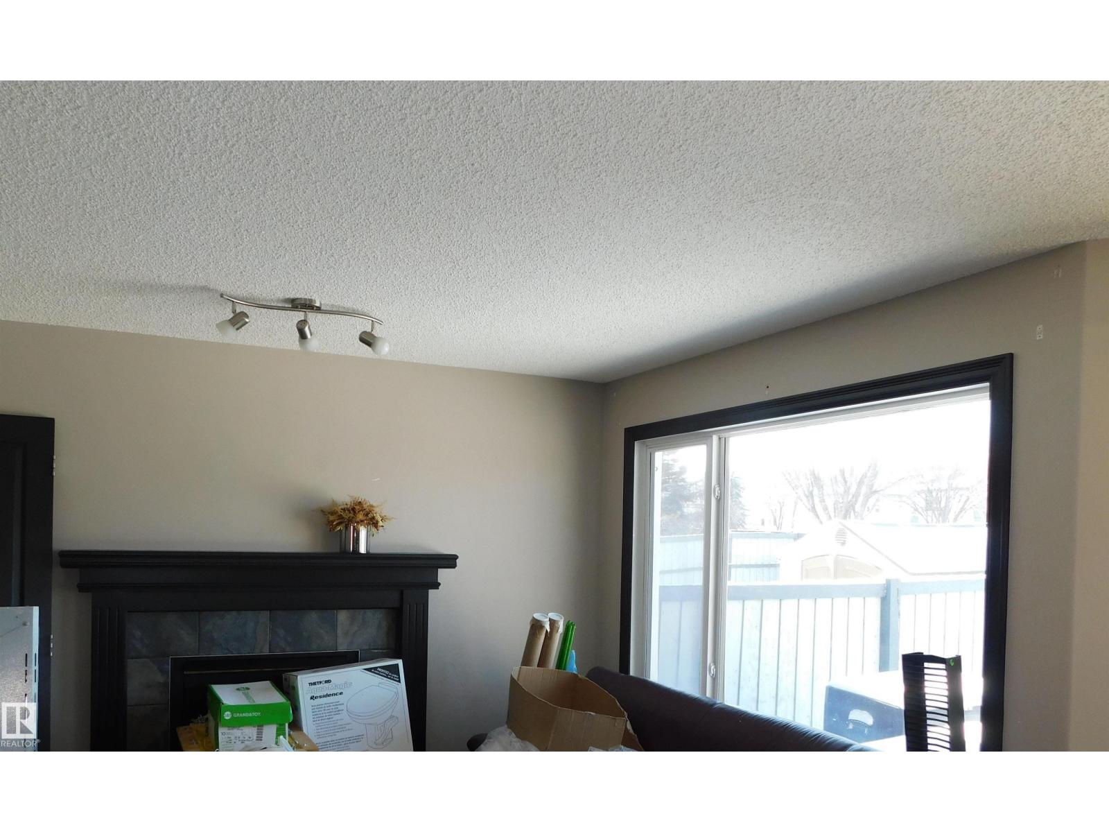 Additional image 6 of 1239 Mckinney Court NW, Edmonton, AB, T6R0B7